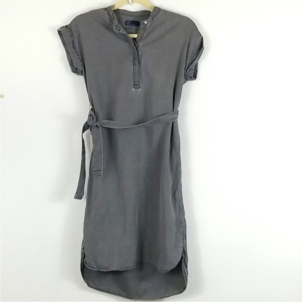 GAP Casual Gray Dress with Belt
